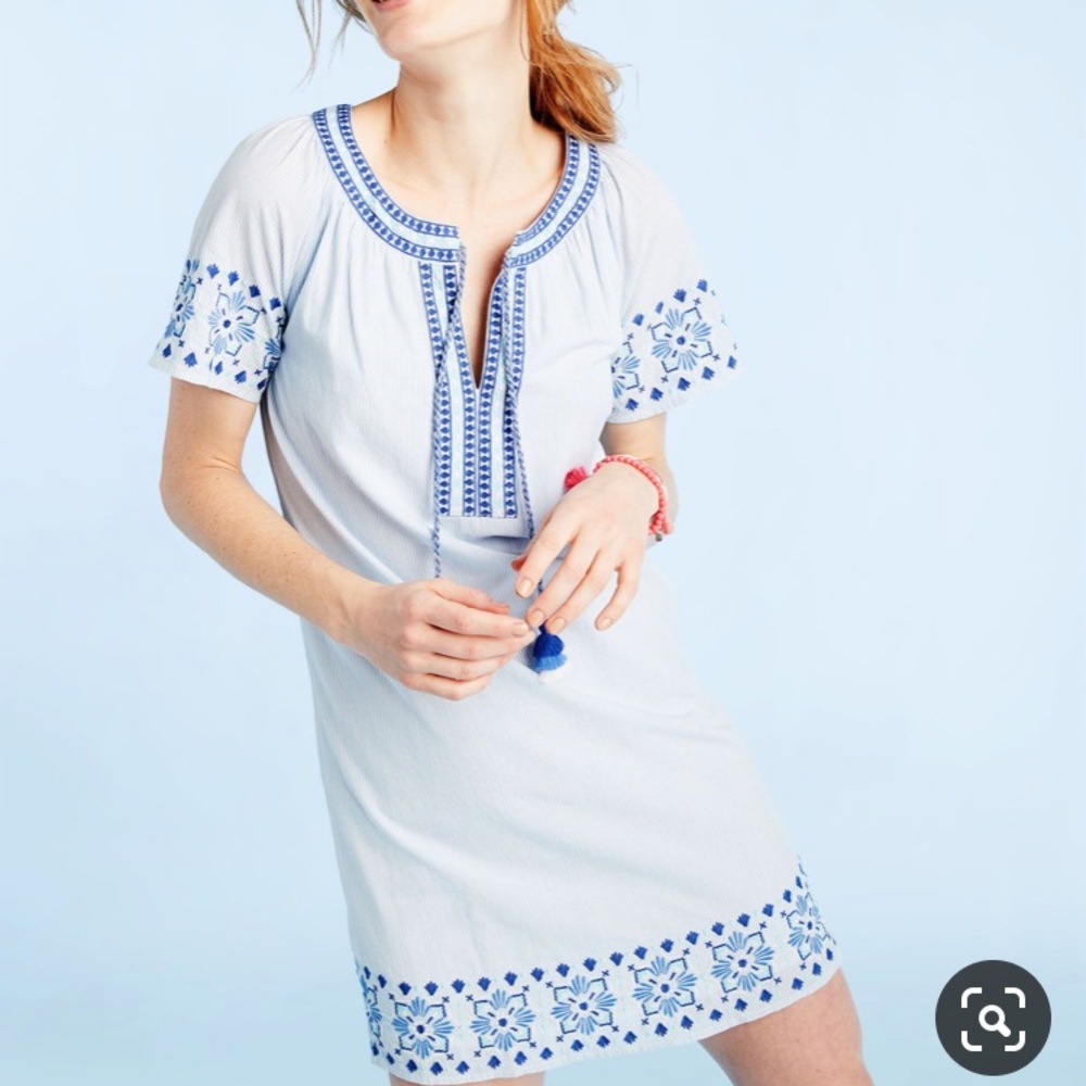 Vineyard Vines tassel dress
